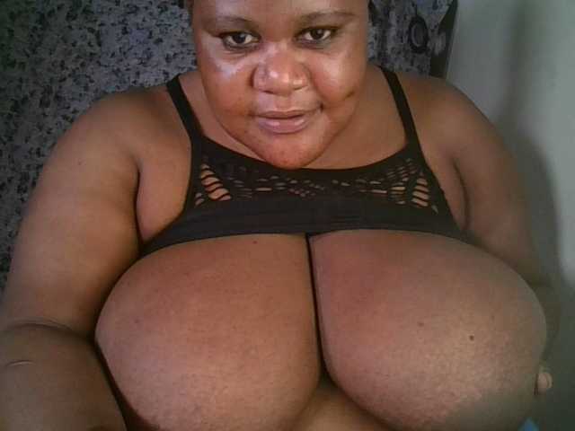 Ebonymagixs's BongaCams show and profile