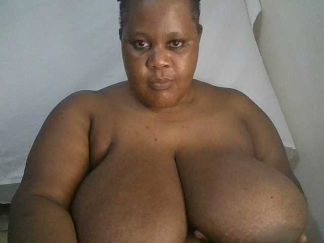 Ebonymagixs's BongaCams show and profile