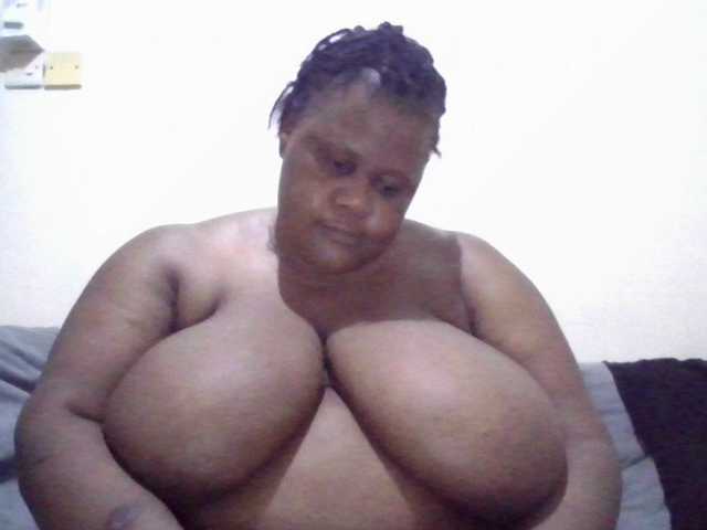 Ebonymagixs's BongaCams show and profile