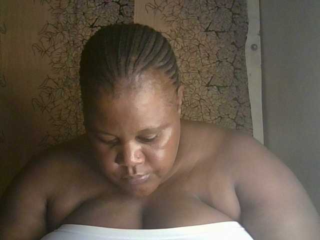 Ebonymagixs's BongaCams show and profile