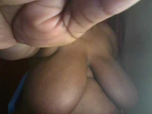 Ebonymagixs's BongaCams show and profile