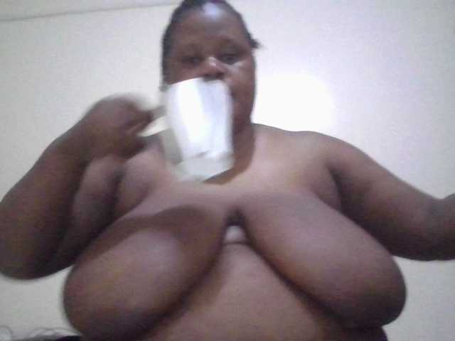 Ebonymagixs's BongaCams show and profile