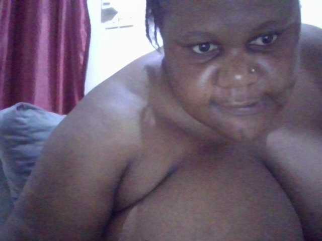 Ebonymagixs's BongaCams show and profile