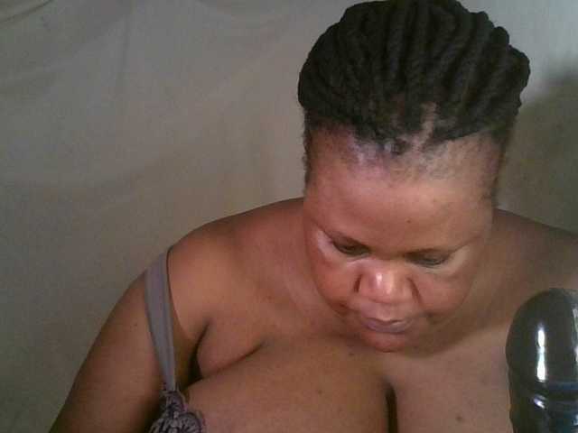 Ebonymagixs's BongaCams show and profile