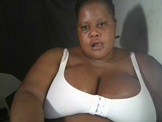 Ebonymagixs's BongaCams show and profile