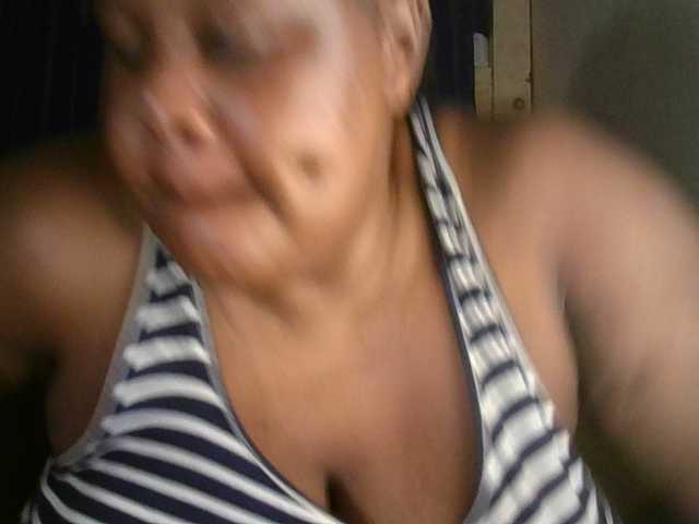 Ebonymagixs's BongaCams show and profile