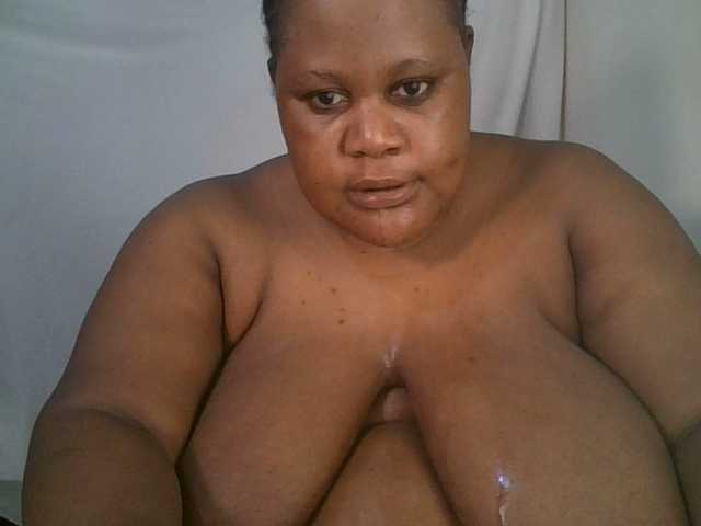 Ebonymagixs's BongaCams show and profile