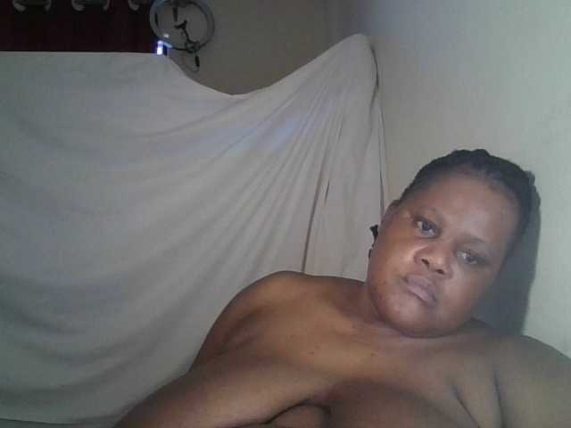 Ebonymagixs's BongaCams show and profile