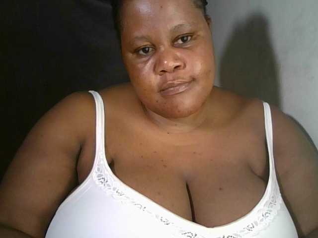 Ebonymagixs's BongaCams show and profile