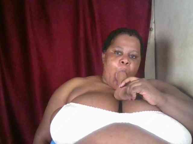 Ebonymagixs webcam