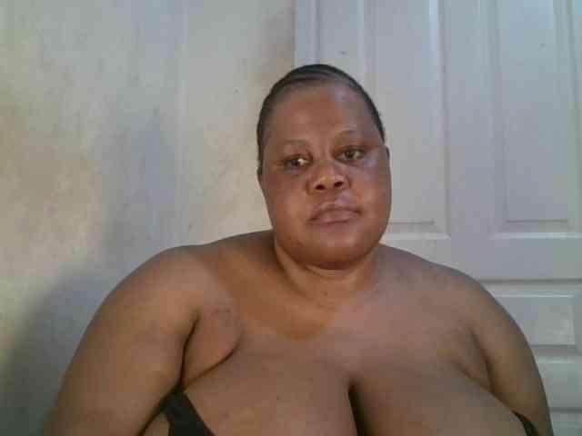 Ebonymagixs webcam