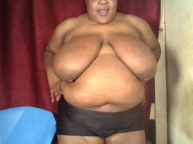 Ebonymagixs webcam