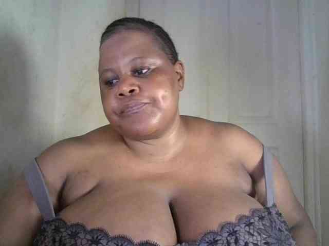 Ebonymagixs webcam