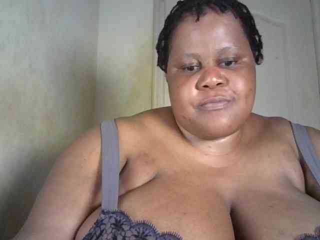 Ebonymagixs webcam