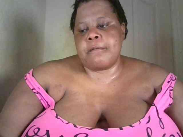 Ebonymagixs webcam