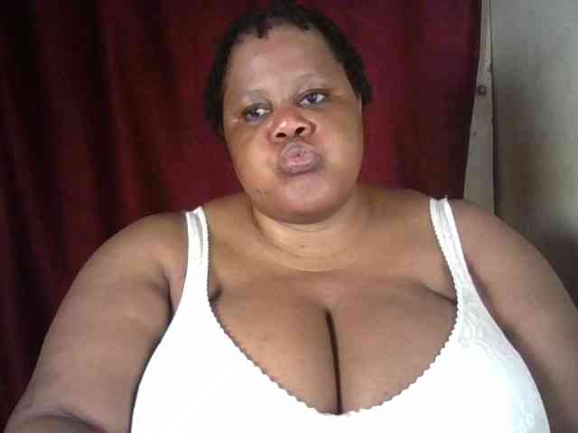 Ebonymagixs webcam
