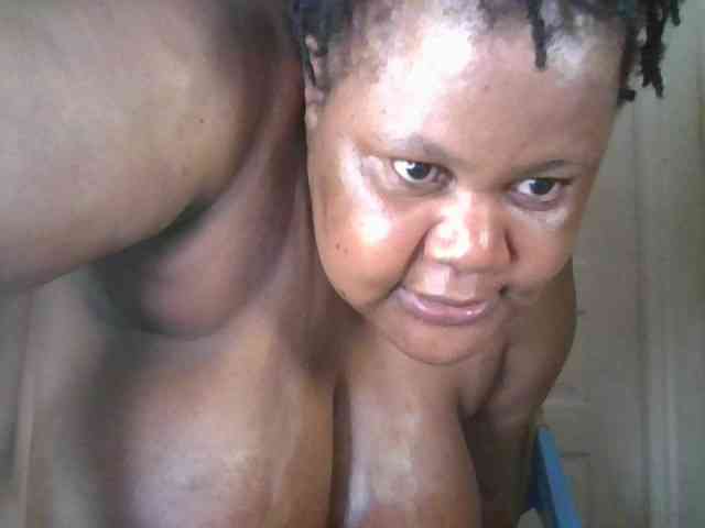 Ebonymagixs webcam