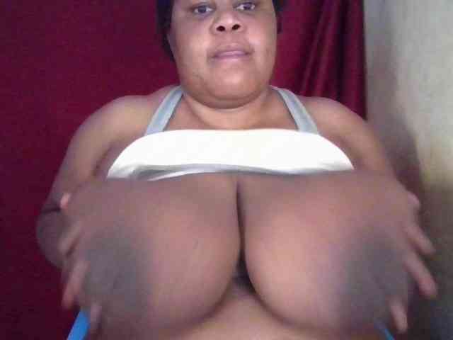 Ebonymagixs Live Webcam on BongaCams