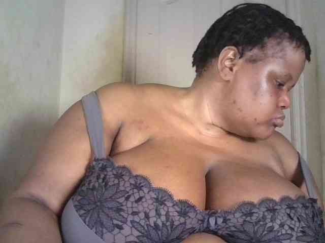 Ebonymagixs webcam