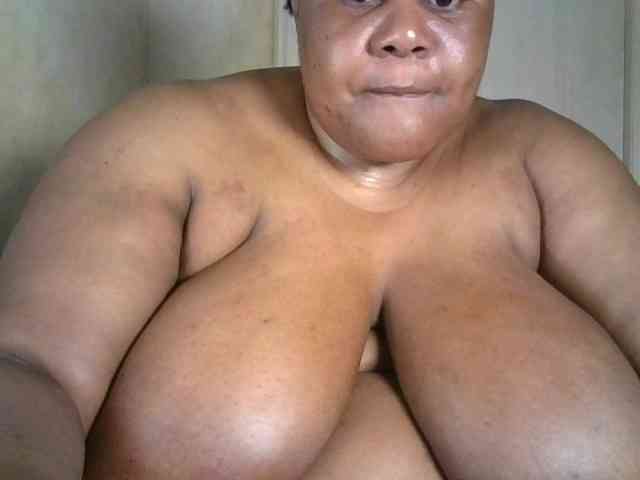 Ebonymagixs webcam