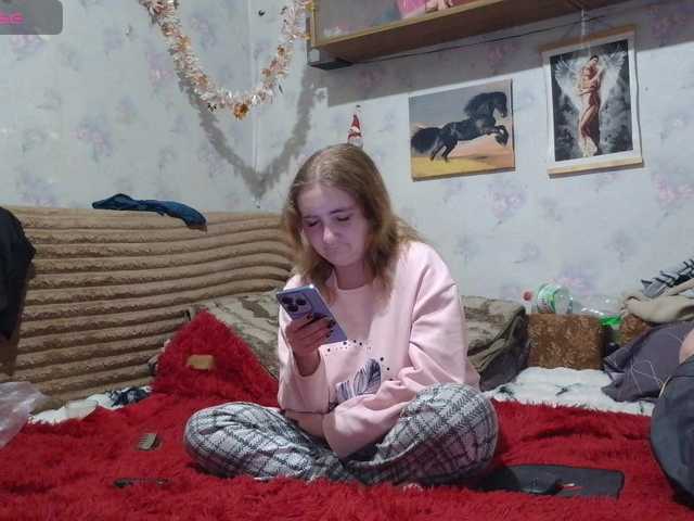 Krohab's BongaCams show and profile