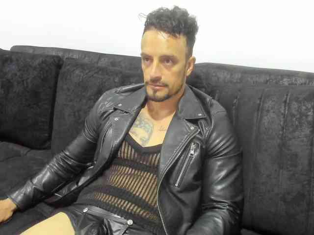 Iam-papi Live Webcam on {site_name}