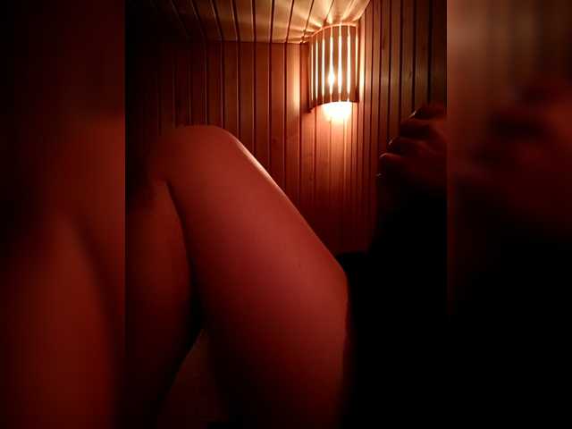 Krasotkaa's BongaCams show and profile