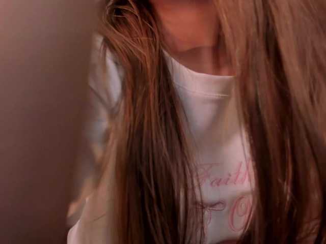 TiffannySins's BongaCams show and profile