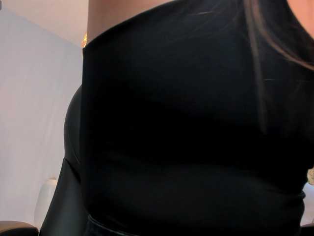 TiffannySins's BongaCams show and profile