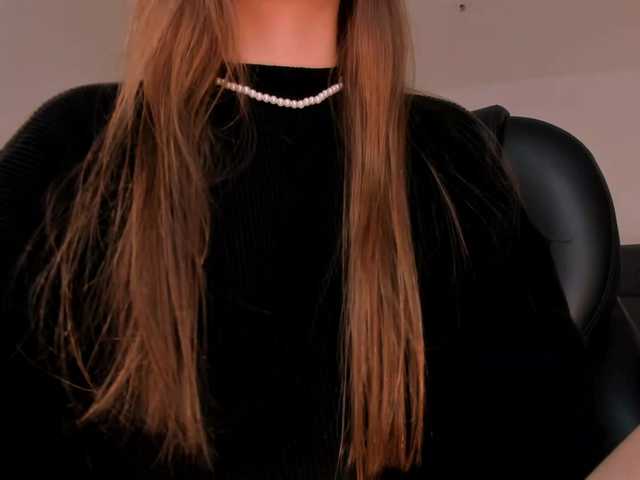 TiffannySins's BongaCams show and profile