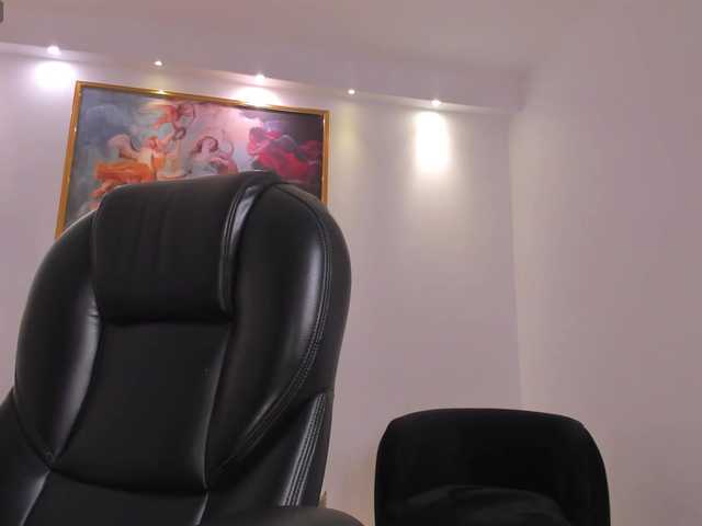 TiffannySins's BongaCams show and profile