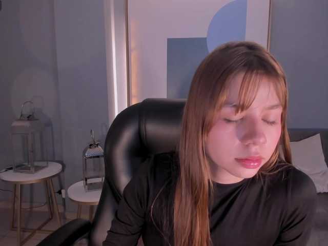 TiffannySins's BongaCams show and profile