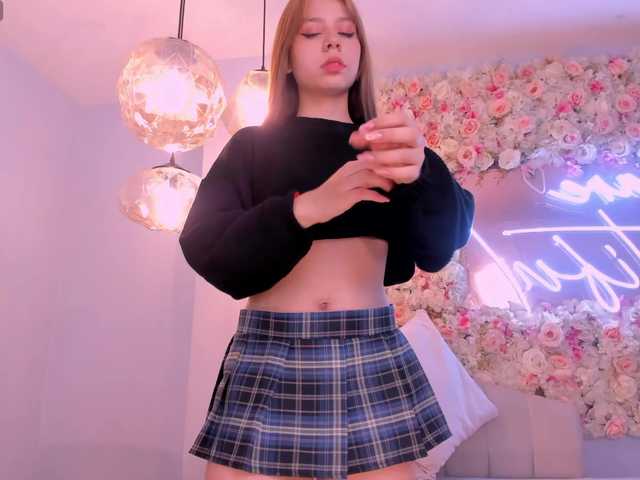 TiffannySins's BongaCams show and profile