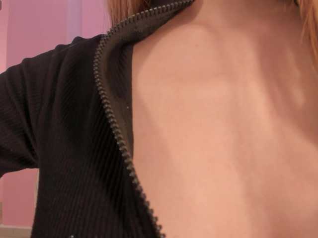 TiffannySins's BongaCams show and profile