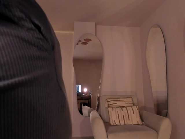 TiffannySins's BongaCams show and profile