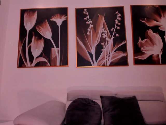 TiffannySins's BongaCams show and profile