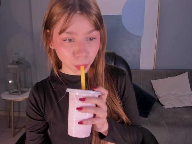 TiffannySins's BongaCams show and profile