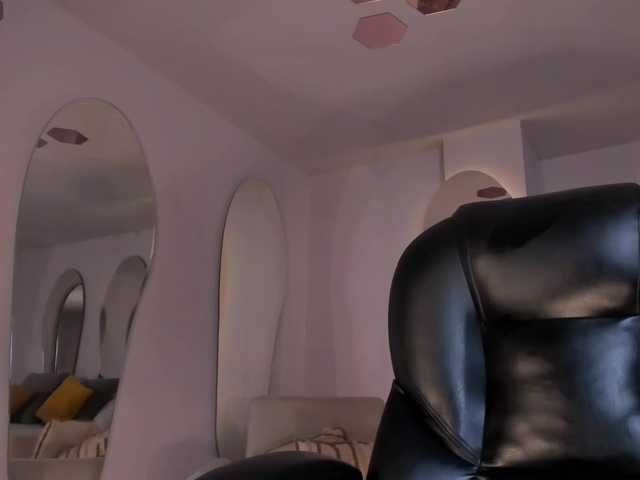 TiffannySins's BongaCams show and profile