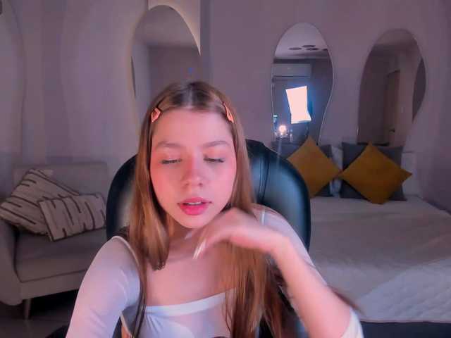 TiffannySins's BongaCams show and profile