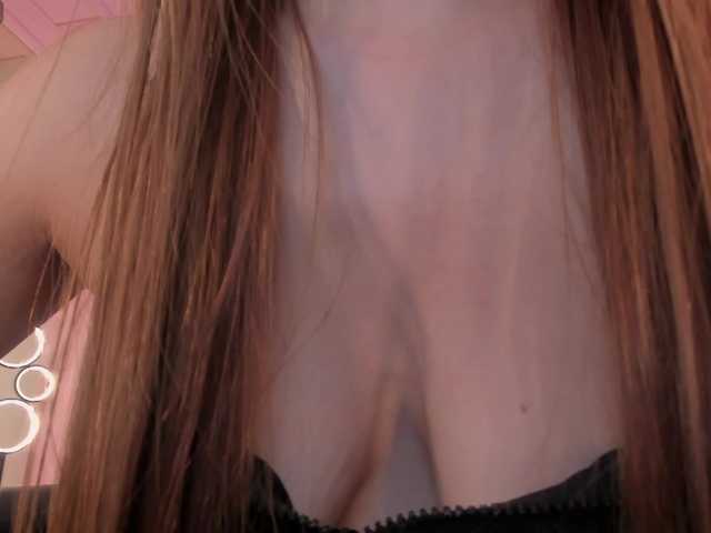 TiffannySins's BongaCams show and profile