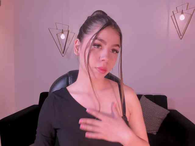 TiffannySins webcam