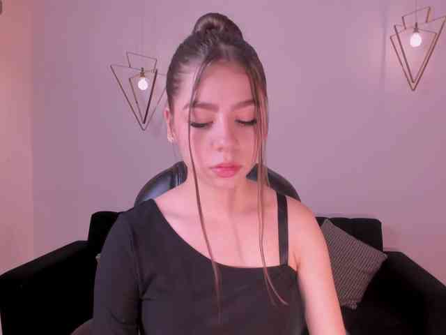 TiffannySins webcam