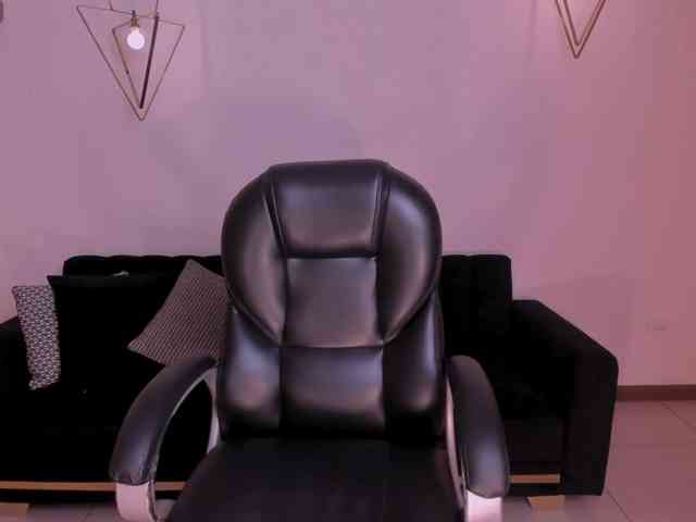 TiffannySins webcam