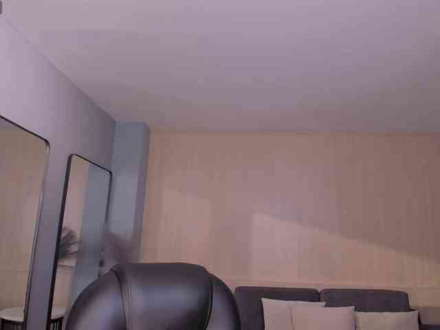 TiffannySins webcam