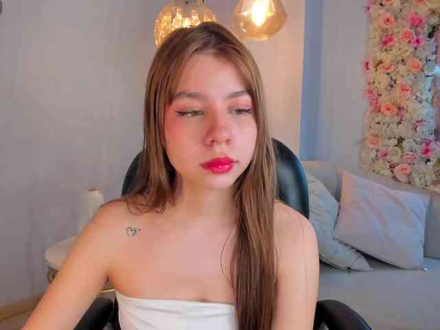 TiffannySins Live Webcam on BongaCams