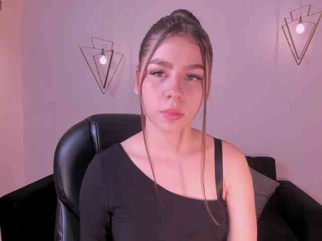 TiffannySins webcam