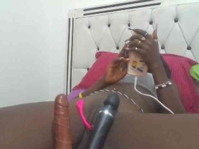 Bratz22 webcam