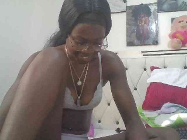Bratz22 webcam