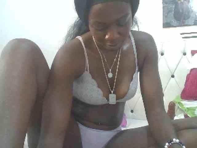 Bratz22 webcam