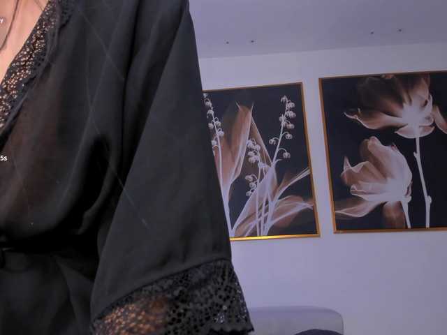 BonnyRose's BongaCams show and profile